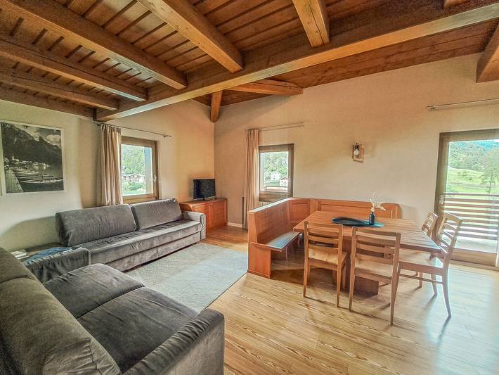 Gîte pour 7 personnes, avec vue sur le lac et balcon à Alleghe - 2