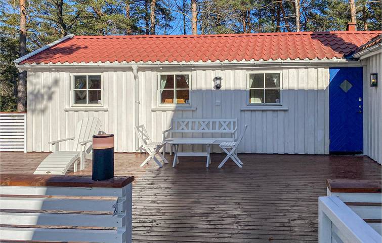 Ferienhaus für 8 Personen mit Terrasse in Arendal