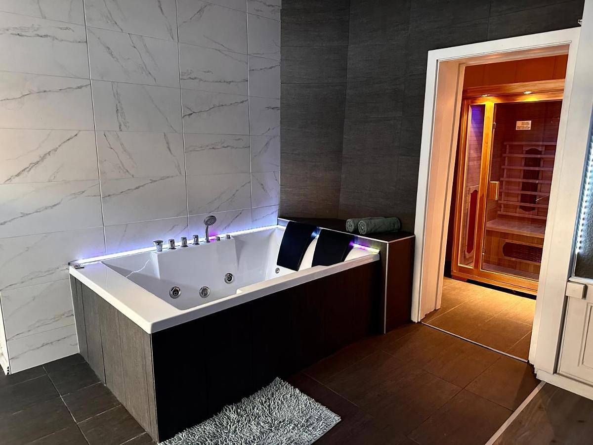 La suite 44 in Les Replattes, Le Locle