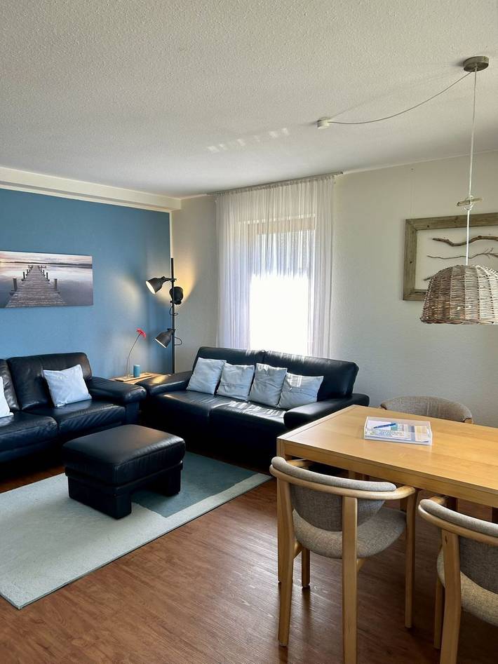 Ferienwohnung für 4 Personen, mit Seeblick und Garten in Unteruhldingen - 2