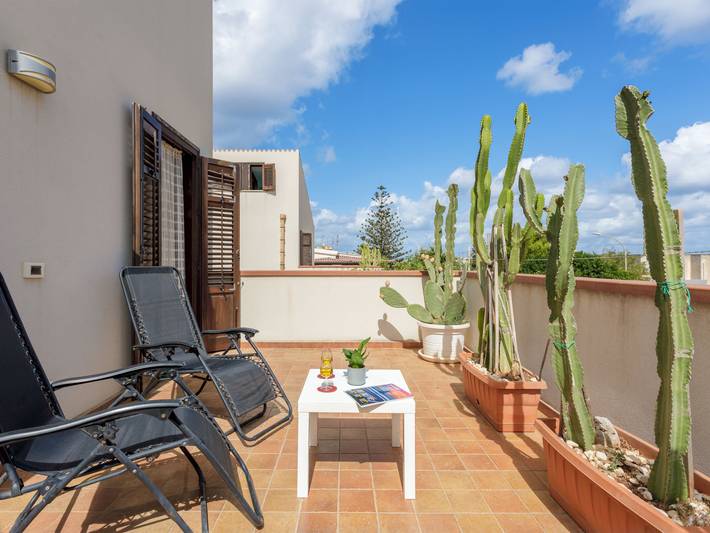 Gîte pour 6 personnes, avec terrasse et vue à San Vito Lo Capo - 3