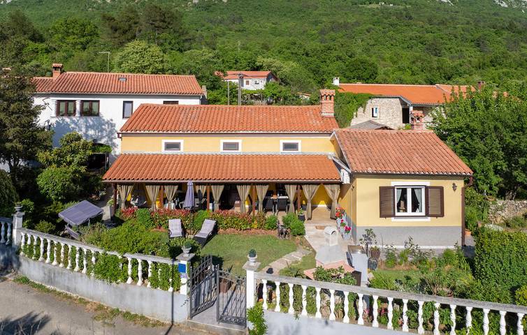Ferienhaus für 6 Personen, mit Garten und Terrasse, mit Haustier - 1