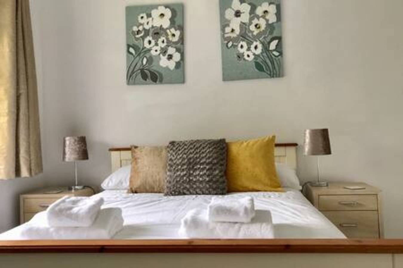 The Woodfarm Lodge - 3 Bedroom House with parking in Risinghurst and Sandhills, Oxford