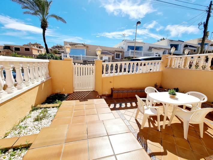 Ferienhaus für 5 Personen, mit Balkon/Terrasse und Meerblick in La Mata - 3