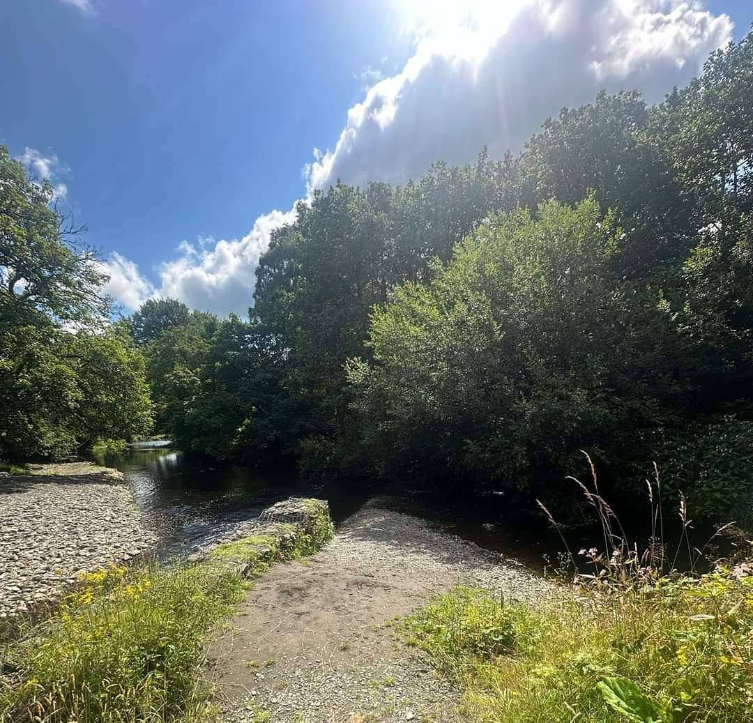 Glan yr Afon Dau - Relax, Recuperate, Hot Tub in Powys