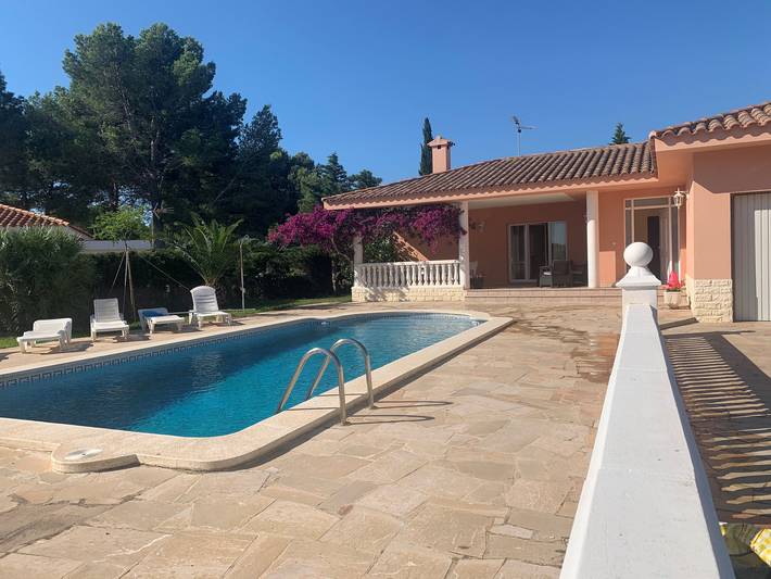 Villa for 12 people with terrace in Les Tres Cales, l'Ametlla de Mar