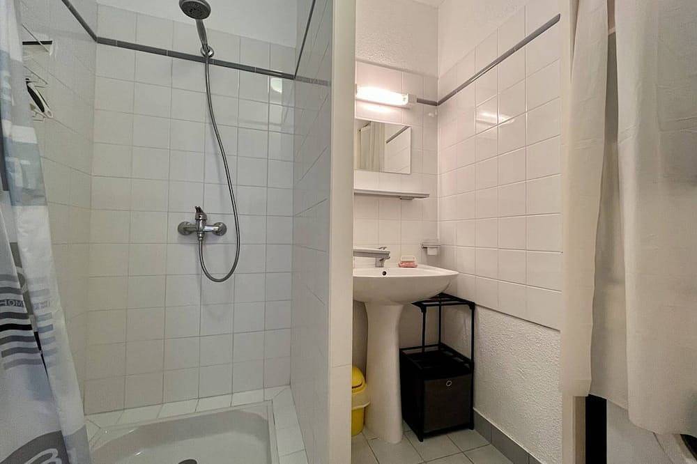 Appartement entier, Agréable appartement 1 chambre proche plage avec parking à Oléron in Boyardville, Saint-Georges-d'Oléron