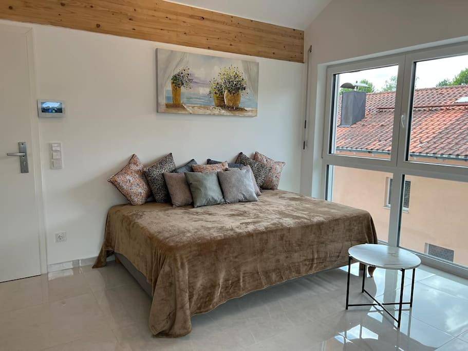 Ganze Wohnung, Two-Bedroom Apartment in Starnberg, Starnberger See