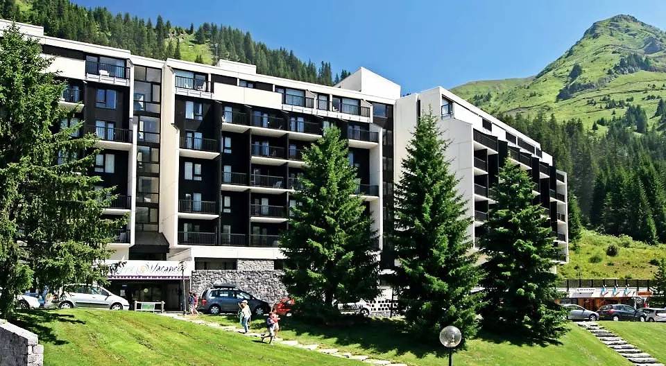 Apartamento entero, Luminoso apartamento · Cerca de las pistas · Balcón in Flaine, Arâches-la-Frasse