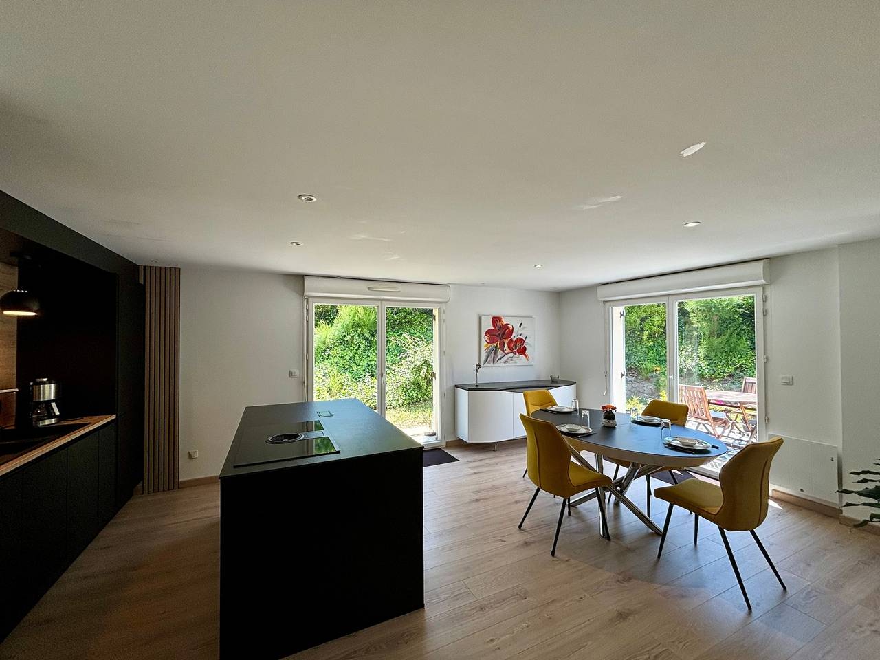 Appartement entier, Appartement "L'Écume" avec terrasse privée, jardin privé et Wi-Fi in Le Pouldu, Clohars-Carnoët