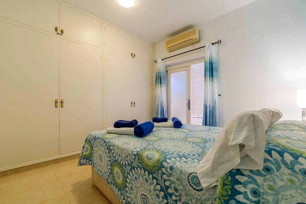 Charming 2 bedroom semi-detached villa in Binibeca in Binibeca, Sant Lluís