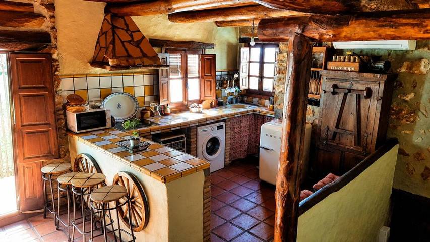 Holiday home for 8 people, with balcony and view - 1