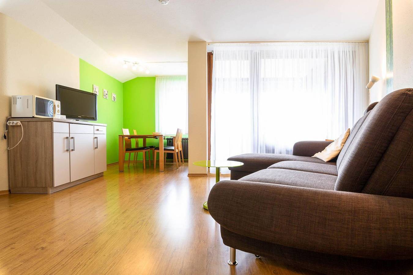 Ganze Wohnung, 2-Zimmer-Apartment (Typ 3) mit Seeblick in Immenstaad am Bodensee, Region Bodensee-Oberschwaben
