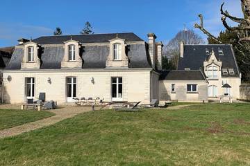 Château pour 12 personnes, avec jardin et terrasse dans Centre-Val de Loire
