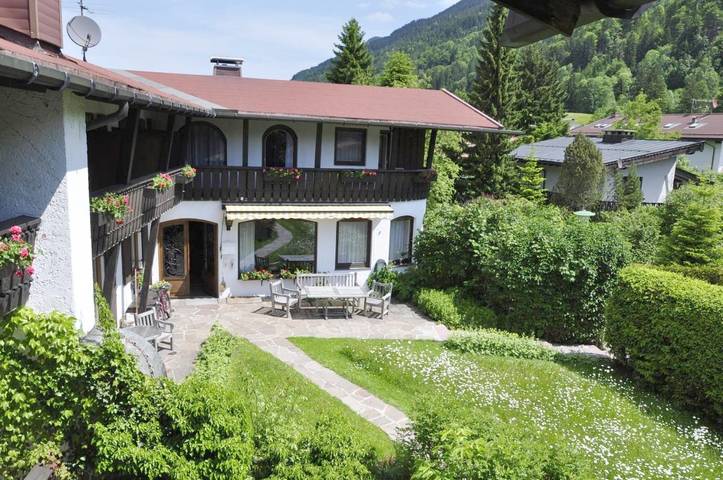 BnB für 2 Personen, mit Pool und Ausblick sowie Garten in Oberstdorf - 3