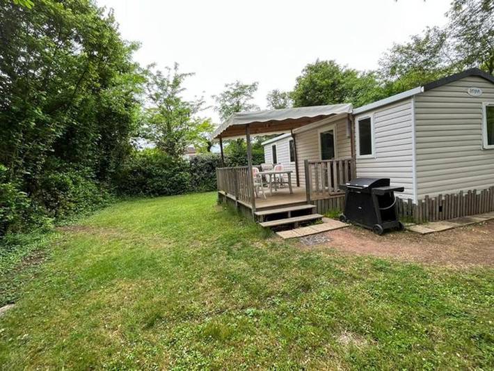 Location de vacances pour 6 personnes, avec terrasse et piscine dans La Tessoualle - 2