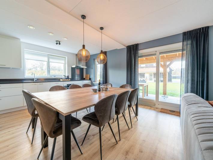 Ferienhaus in Scherpenisse mit Sauna in Scherpenisse, Niederländische Nordsee