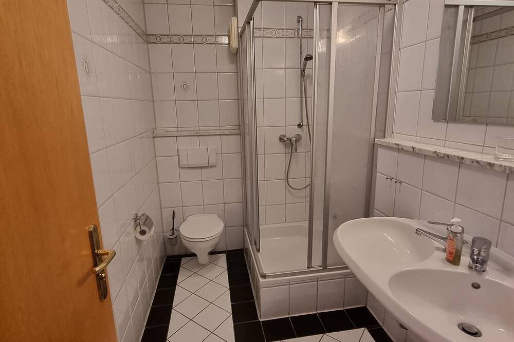 Ganze Wohnung, Ferienwohnung mit Balkon und Aussicht in Hohenwarth, Ostbayern