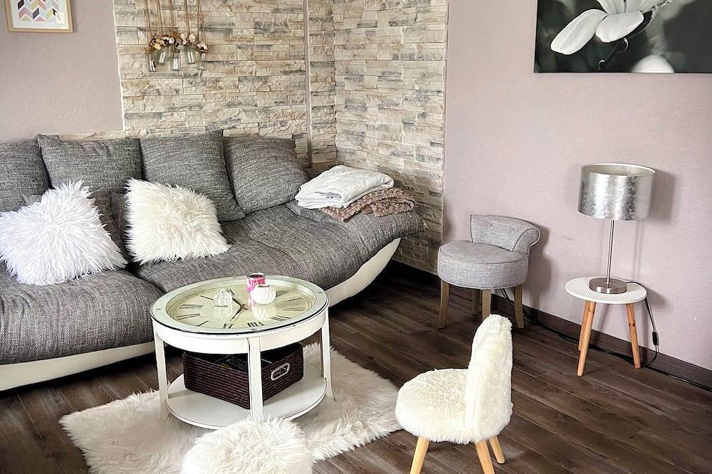 Apartamento entero, Au Nid Douillet in Ornans, Doubs (desambiguación)