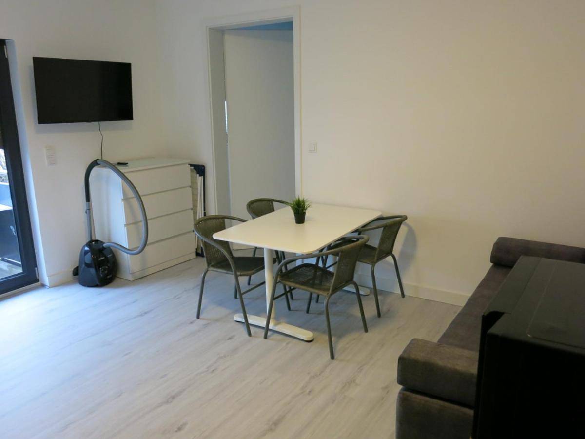 Ganze Wohnung, Elvano Apartments in Falkensee, Havelland