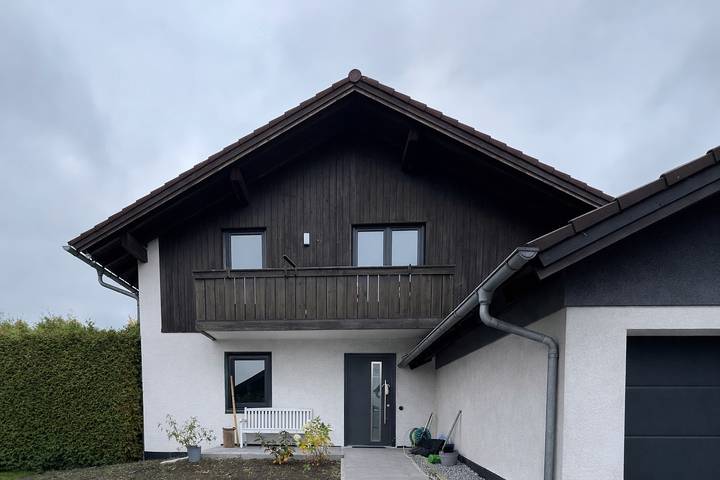 Ferienwohnung für 3 Personen, mit Terrasse und Balkon/Terrasse in Brannenburg