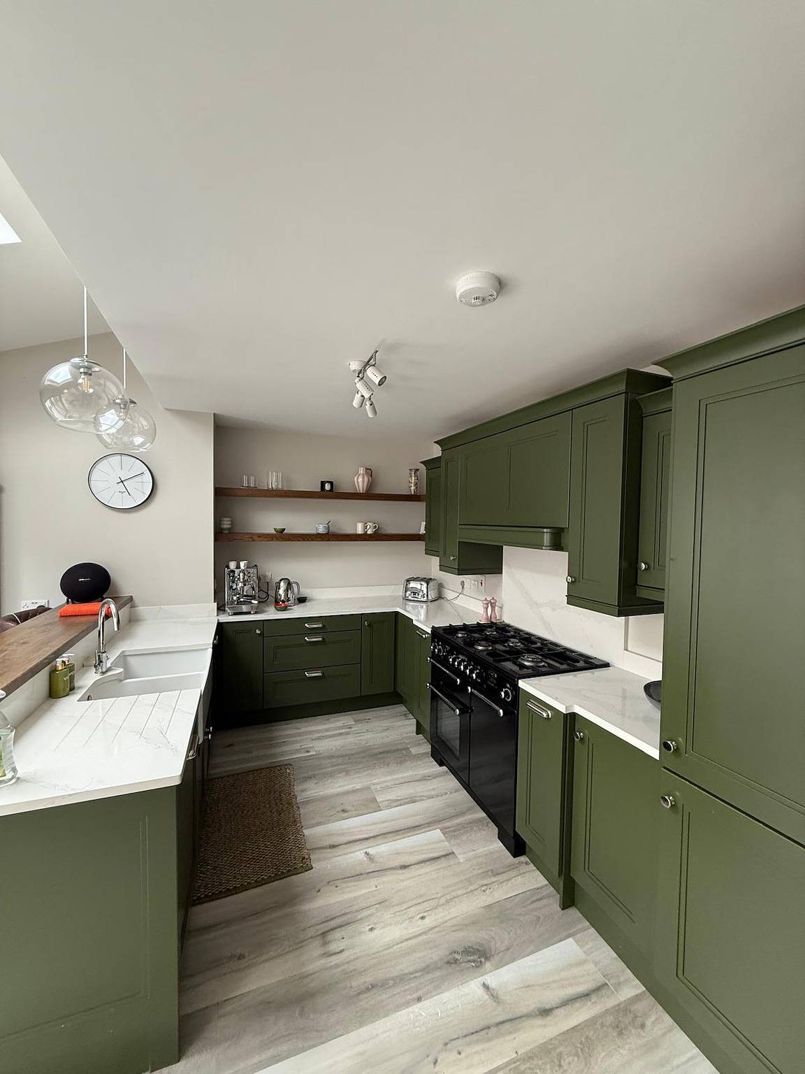 4 Schlafzimmer in Dublin4 in Dublin, County Dublin