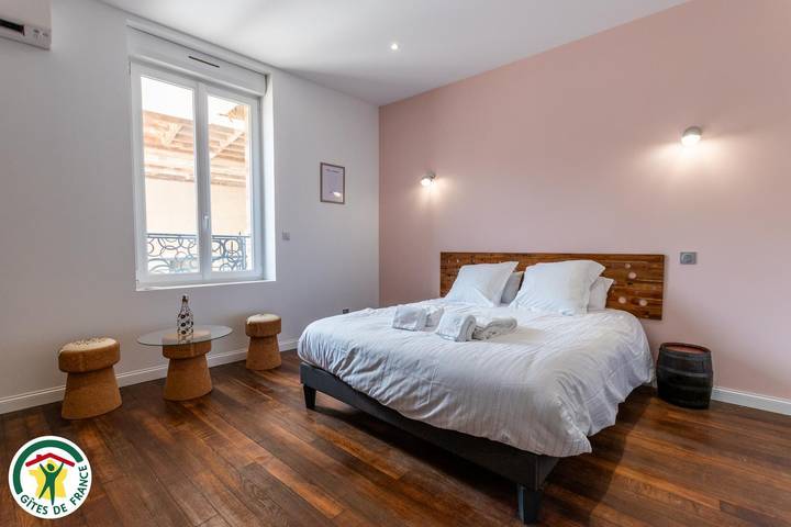 Gîte pour 8 personnes, avec terrasse dans Parc naturel régional de la Montagne de Reims - 2