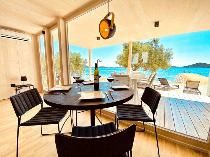 Villa für 5 Personen, mit Terrasse und Whirlpool, kinderfreundlich in Zadar - 4