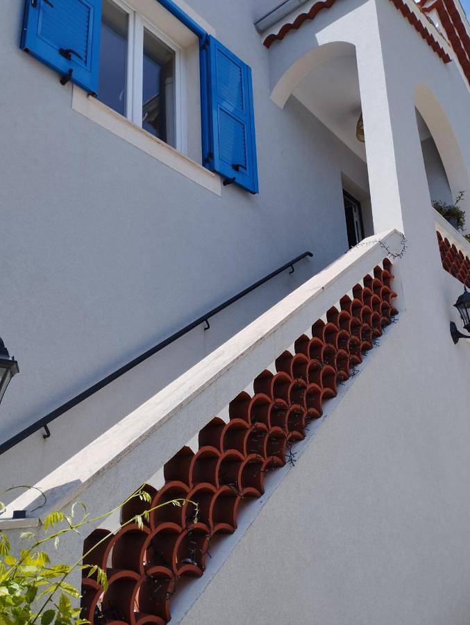 Maison d’hôte pour 2 personnes, avec Terrasse et Jardin dans les Alpes maritimes - 2