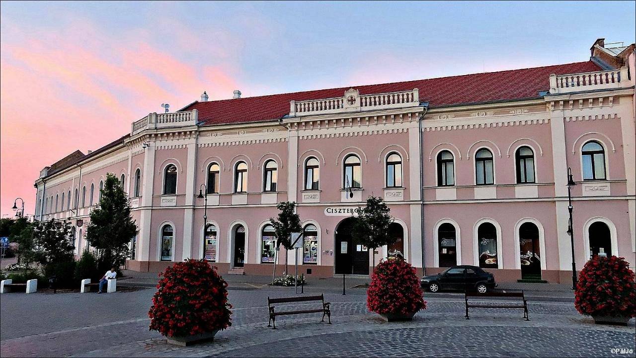 Cały apartament, Emeletes ágyas szoba in Baja, Komitat Bács-Kiskun