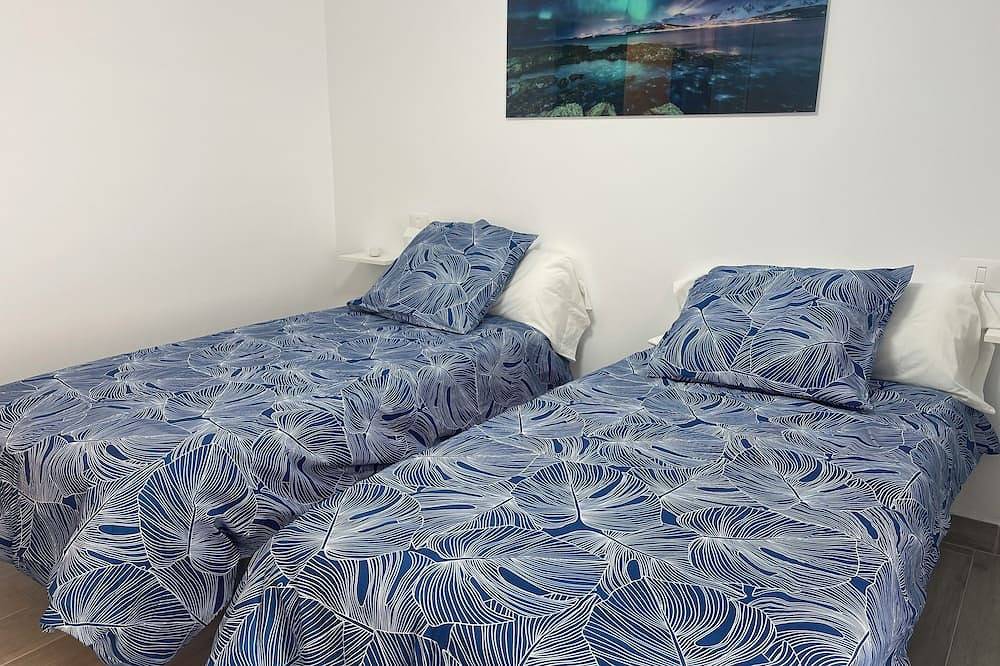 Hel leilighet, Tamara bajo. Lovely 2-bedroom apartment with Wifi in Acantilados de Los Gigantes in Playa de los Guíos, Santiago del Teide