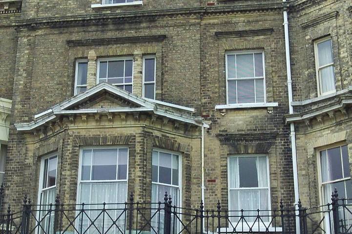 Apartment for 6 people, with terrace in Lowestoft