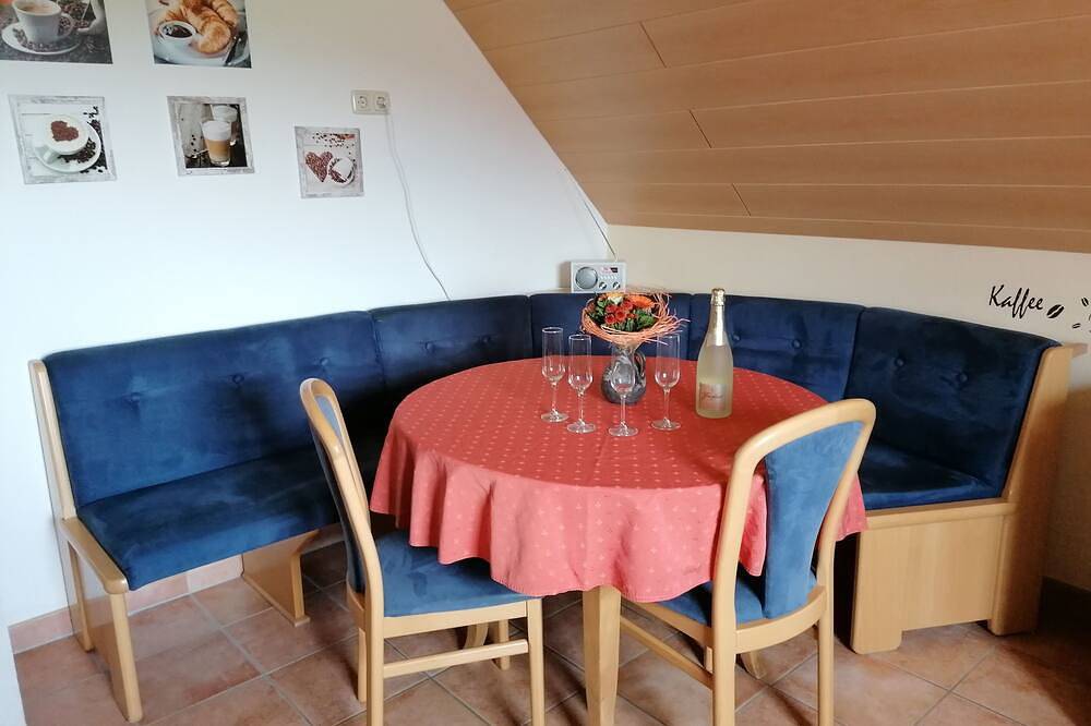 Ganze Wohnung, Villa Kunterbunt, ruhige Ferienwohnung im Grünen, ein Ort zum Entspannen! in Ottobeuren, Bayerisch Schwaben