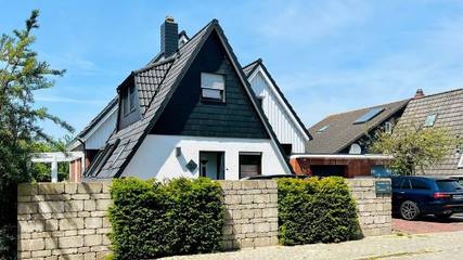 Ferienhaus mit Meerblick für 4 Personen, mit Terrasse in Ostfriesland