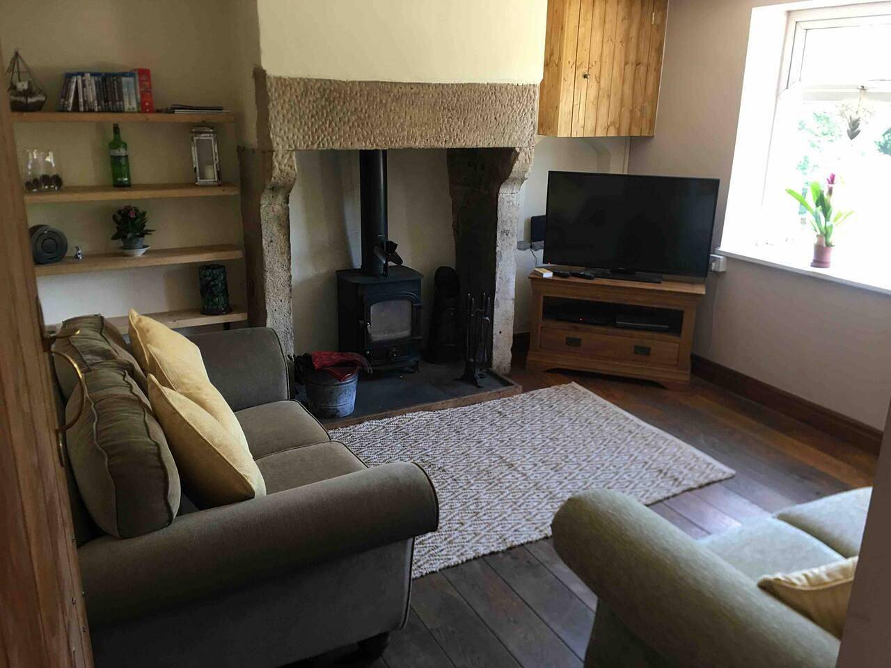 Cottage Hurst Green Sleeps 4, Views in Lancashire