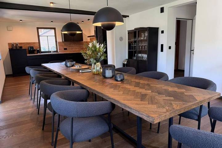 Ferienhaus für 10 Personen, mit Sauna und Terrasse sowie Garten in Hohenlohe