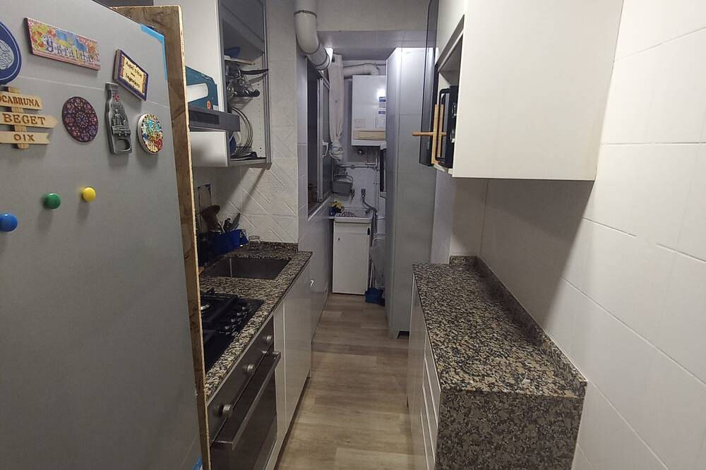 Entire apartment, Great apartment with spectacular view in Barcelona very well communicated in Cornellà de Llobregat, Baix Llobregat