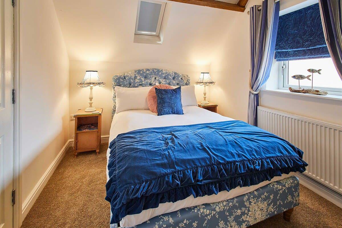 Host & Stay | The Snug in North Yorkshire
