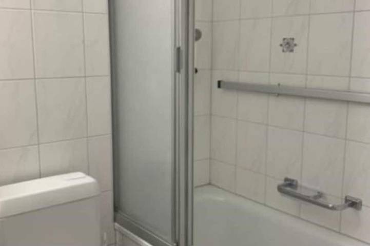 Ganze Wohnung, Paradies 04 Zweibettzimmer, Dusche oder Bad, Wc, 2-Bettwohnung Paradies 04 in Arosa, Plessur Alpen