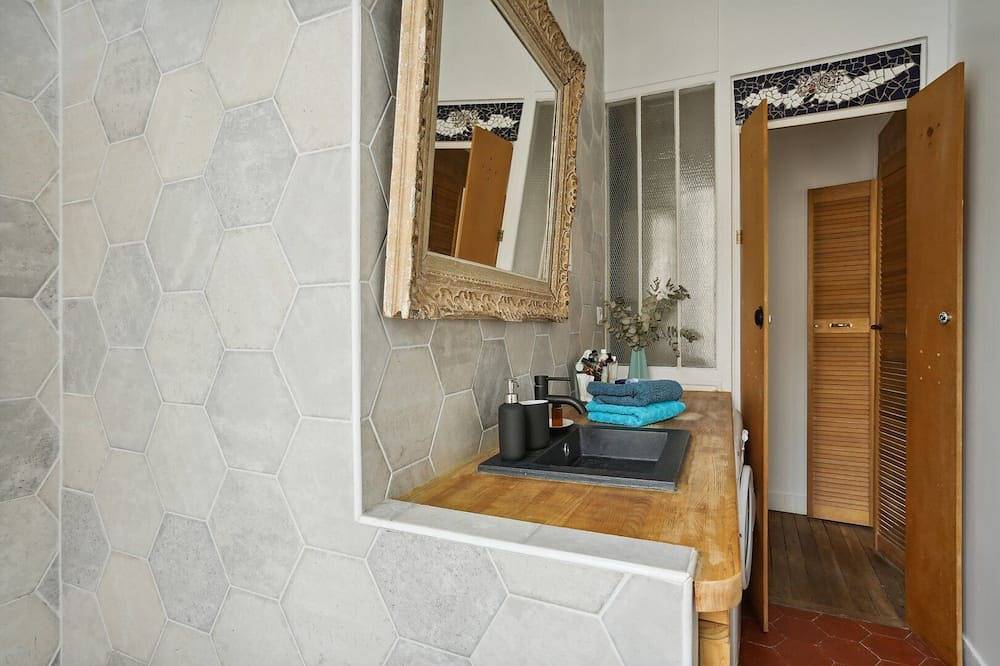Appartement entier, Le Raffiné – Saint-Ouen in Saint-Ouen, Seine-Saint-Denis