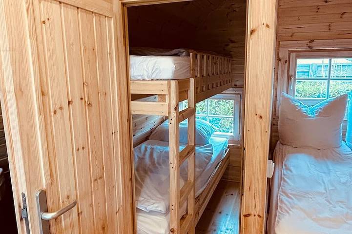Ferienwohnung für 3 Personen, mit Pool in Hüde - 2