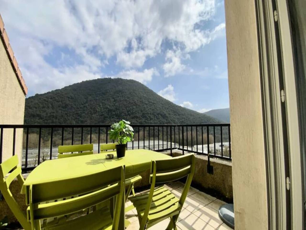 Ganze Wohnung, Apartments für 5 Personen in Avène, Lodève und Umgebung