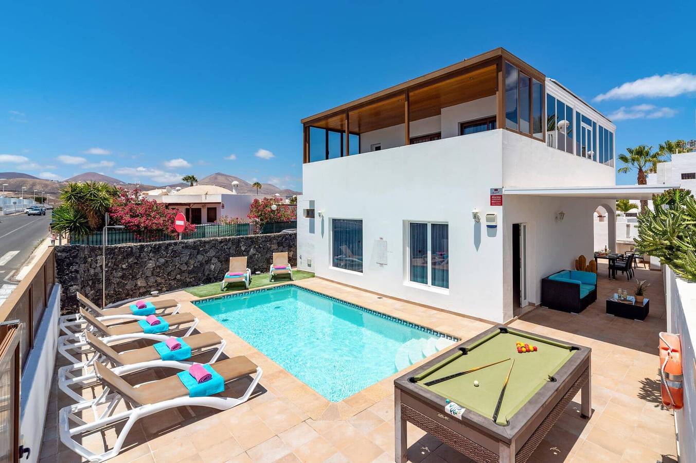 Villa for 6 People in Puerto del Carmen, Tías