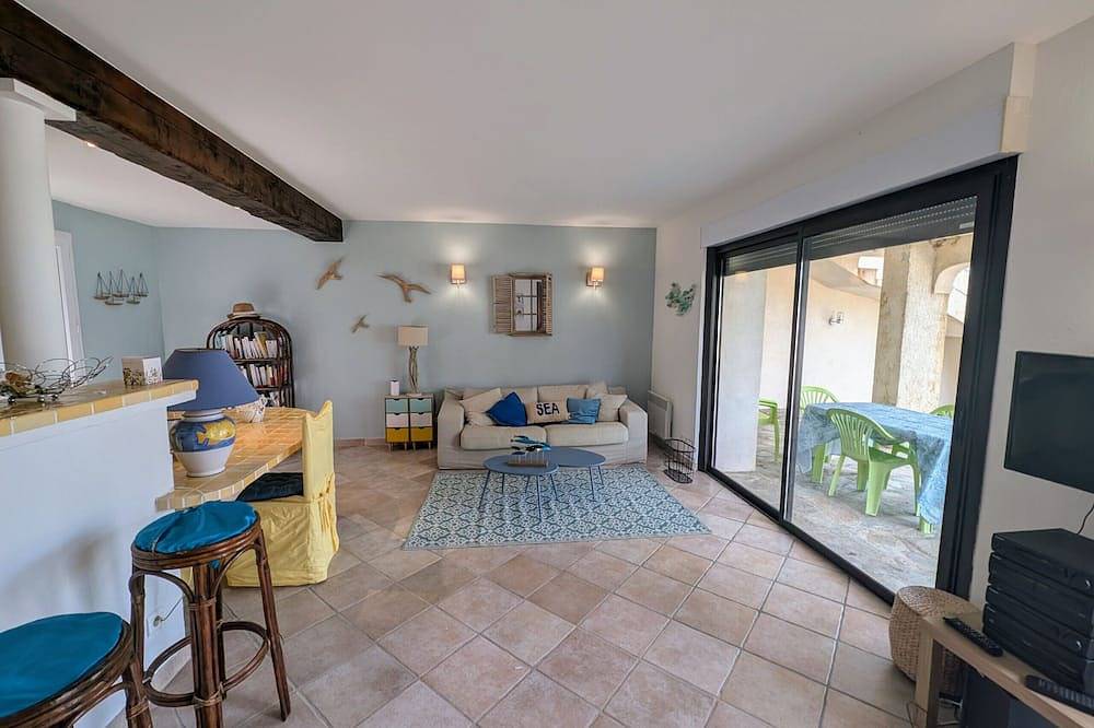 Appartement entier, Happyfew La petite Acacia in Coti-Chiavari, Région d'Ajaccio