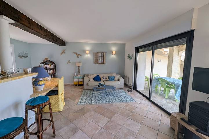 Gîte pour 4 personnes, avec jardin et terrasse dans Plage de Mare e Sole