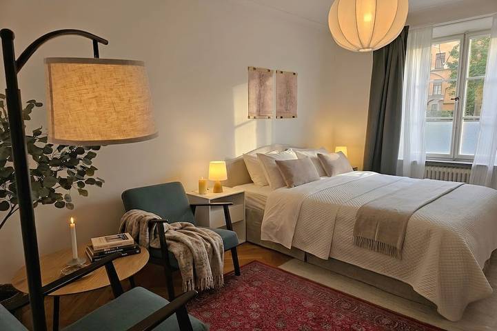 Ganze Wohnung, Cozy 1-bedroom apartment in vibrant Stockholm neighborhood in Stockholm, Schwedische Ostsee