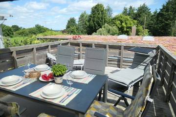 Ferienwohnung für 5 Personen, mit Garten und Ausblick in Niesgrau