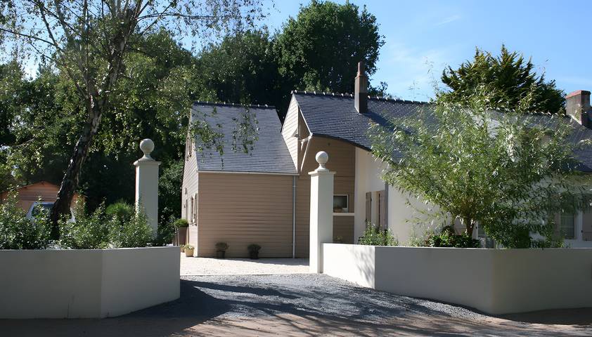 Ferienhaus 'Les Oliviers 12p - 1,5 Km de la Mer' mit privater Terrasse und privatem Garten in Mesquer, Côte d'Amour
