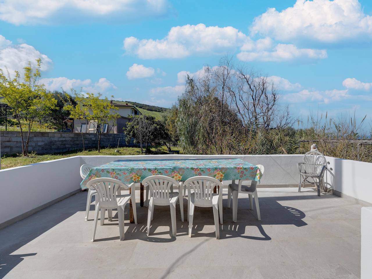 Villa con terraza con vistas al mar y aire acondicionado. in Punta Tramontana, Castelsardo