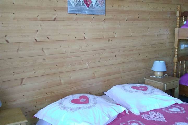 Appartement entier, Au rez de chaussée du chalet du propriétaire 2 à 3 personnes meublé tourisme 2 ☆ in Saint-Gervais-les-Bains, Pays du Mont-Blanc